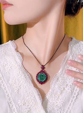 新款铜镀枪黑色仿彩宝镶钻挂坠玫瑰切轻奢项链女款仿帕拉伊巴吊坠