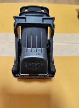 1928405160博世56P接插件