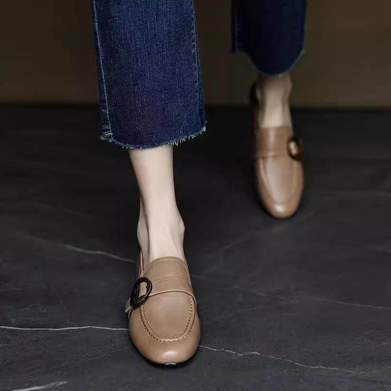 法式复古真皮乐福鞋女2025年春秋新款舒适百搭通勤金属扣平底单鞋