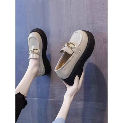 香港厚底英伦风小皮鞋女鞋子内增高跟2025年新款爆春秋玛丽珍乐福