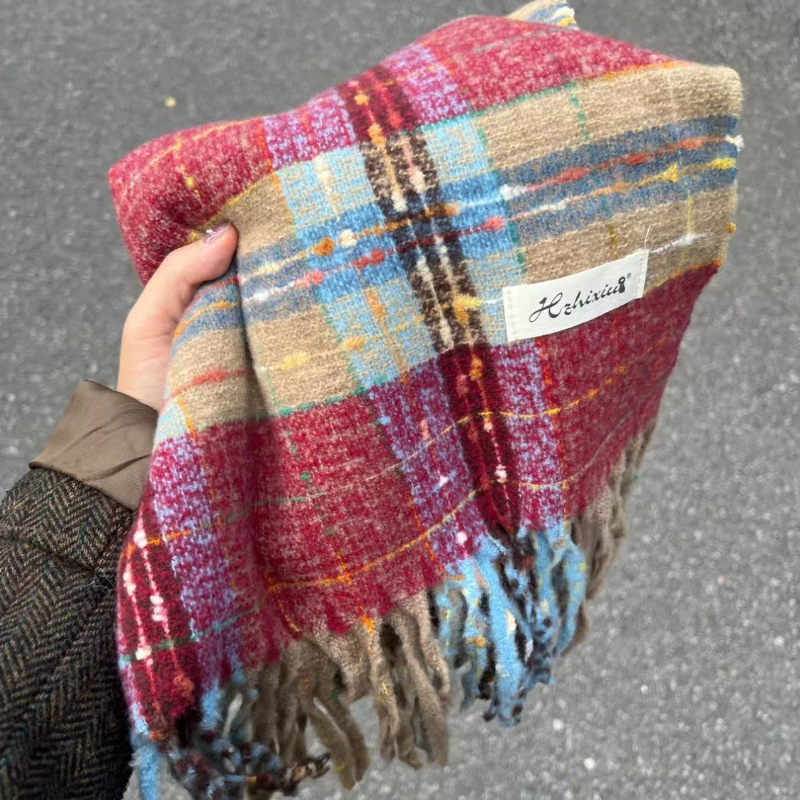 满眼星河安可拉红复古格纹围巾枫