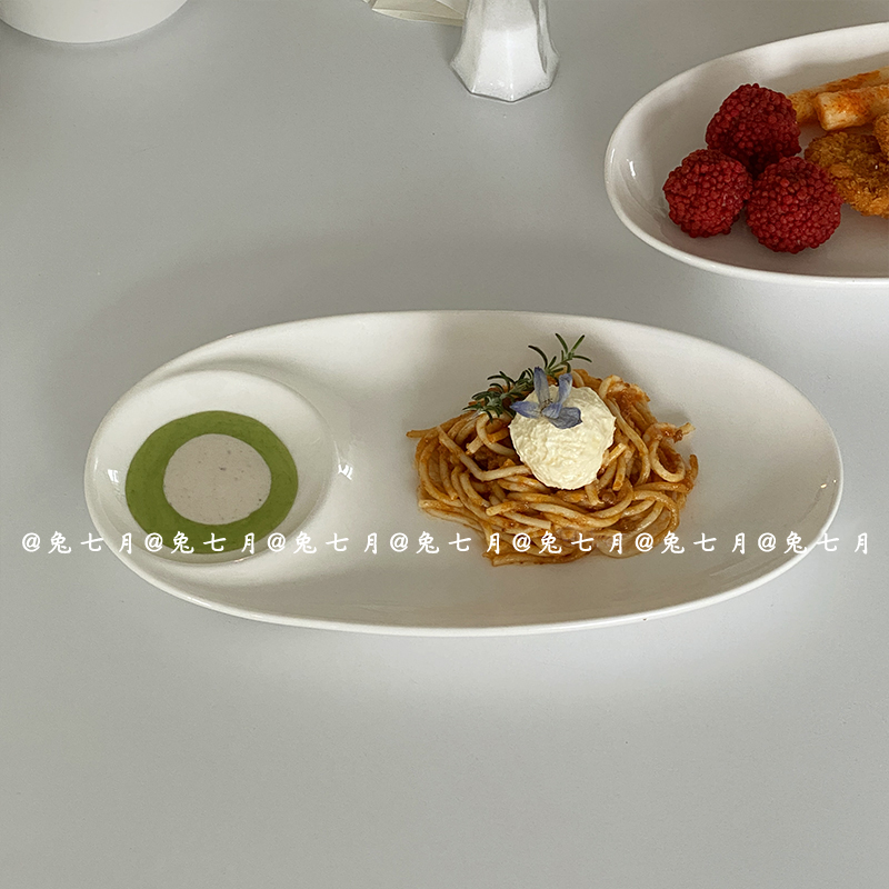 ins简约白色椭圆陶瓷长盘蘸料饺子寿司锅贴薯条家用点心蘸酱盘