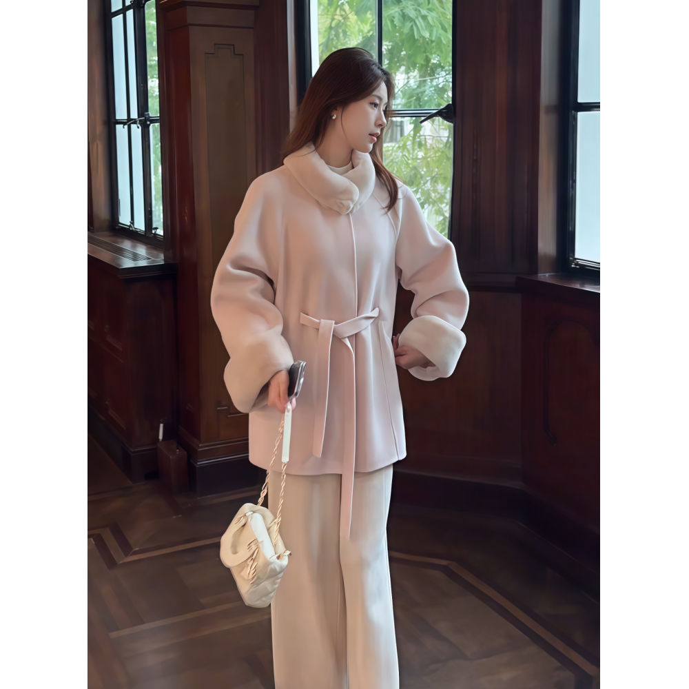 2025年冬季新款韩系时尚温柔淑女可爱风淡粉色毛毛袖口毛呢外套女