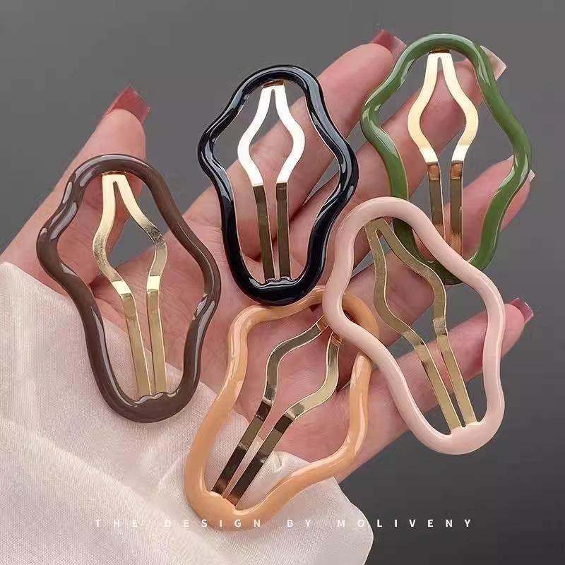 Cloud-shaped hollow碎发 (fine hair) bb clips, forehead bangs