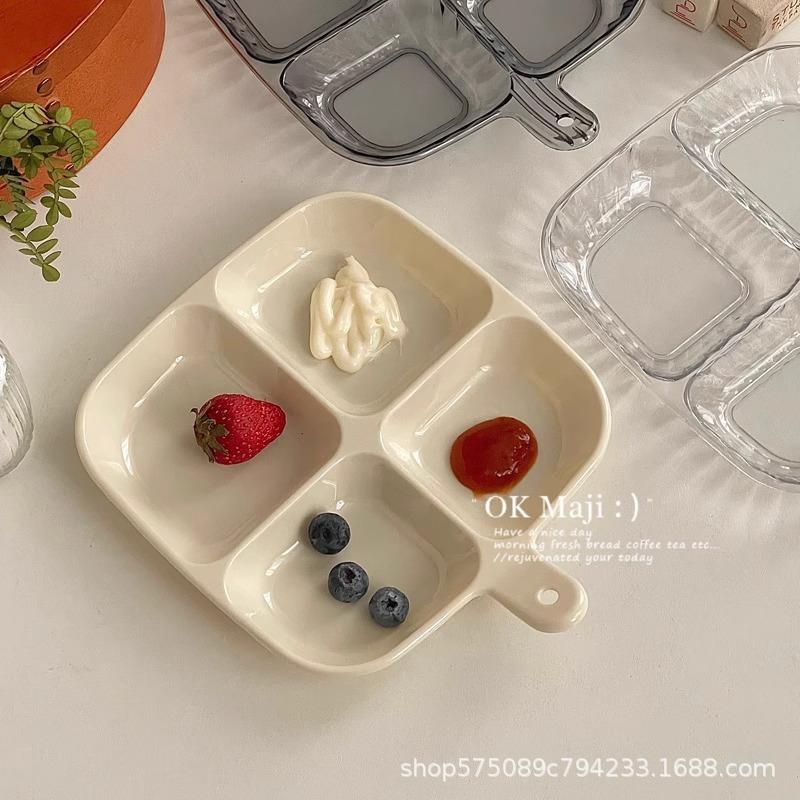 Wall-mounted hot pot seasoning dish, soy sauce dipping sauce