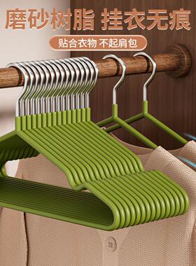 Heavy-duty, extra-large, and thickened non-slip hangers for