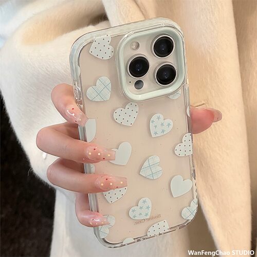 透明蓝色爱心iphone17手机壳