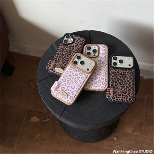 贴皮粉棕豹纹皮标适用17promax手机15/16保护套14/13