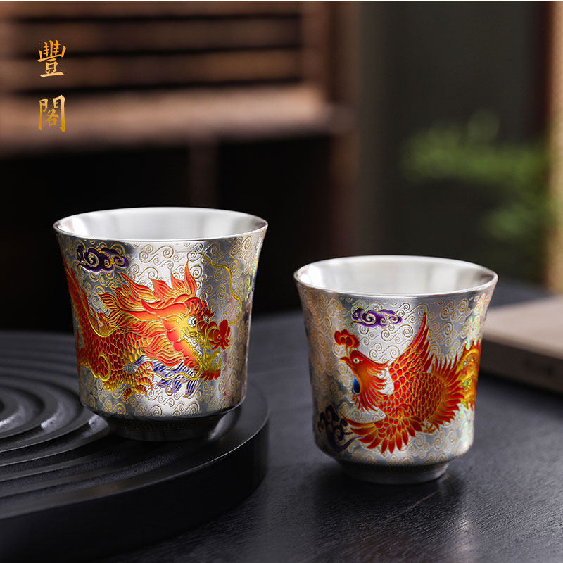 银杯999纯银白烈酒杯中式陶瓷鎏银白酒杯一口杯家用龙凤杯主人杯,餐饮具,白酒杯,淘宝优惠券,粉丝福利购,淘宝优惠卷