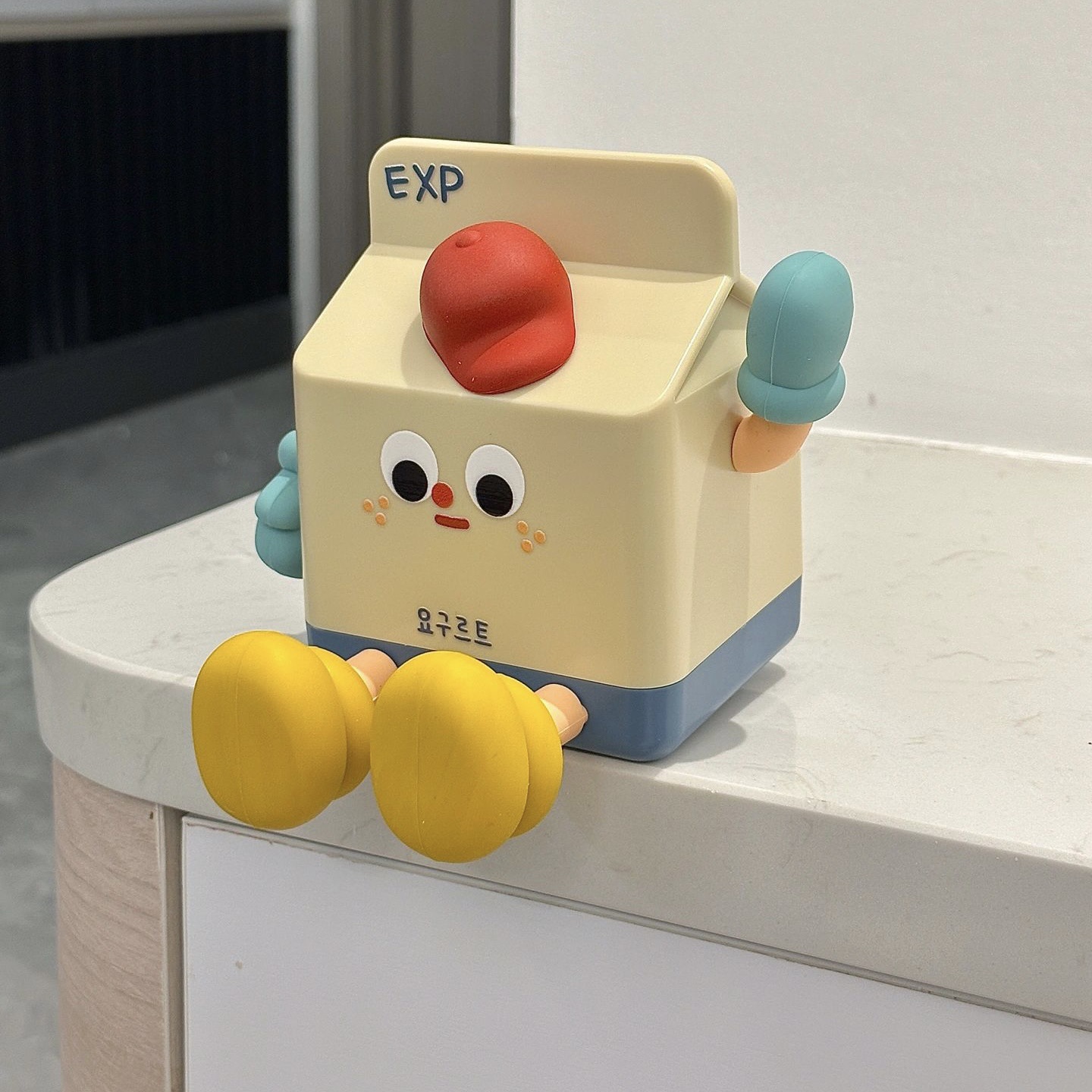 牛奶盒小夜灯送女孩子朋友闺蜜男生日礼物女生实用的创意摆件