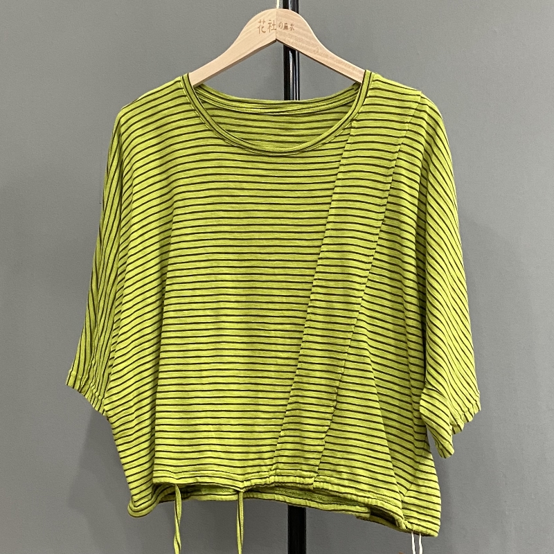 花社の日单 18358纯棉T恤 轻熟风蝙蝠袖宽松大码系带条纹个性百搭