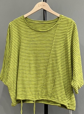 花社の日单 18358纯棉T恤 轻熟风蝙蝠袖宽松大码系带条纹个性百搭