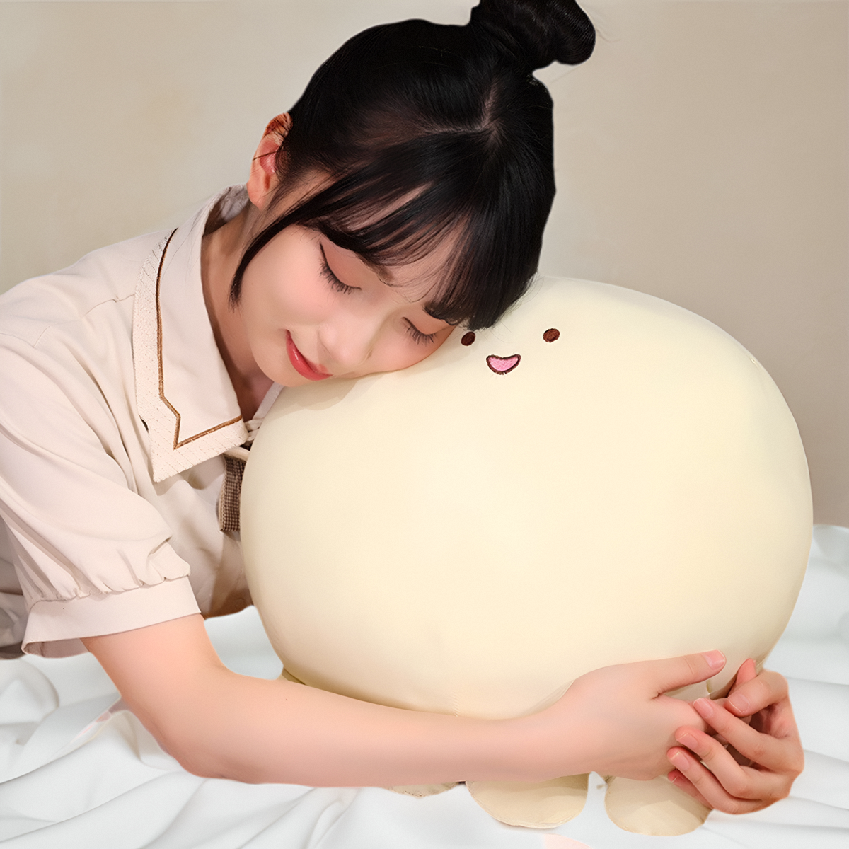 毛绒玩具公仔按摩抱枕创意礼物