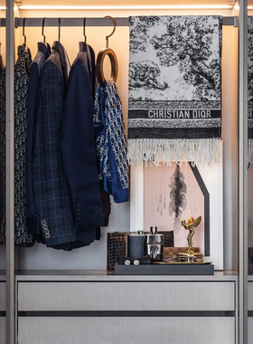 E-Pin 逸品家居男士西服衣帽间软装样板房托盘摆件藏青色商务包