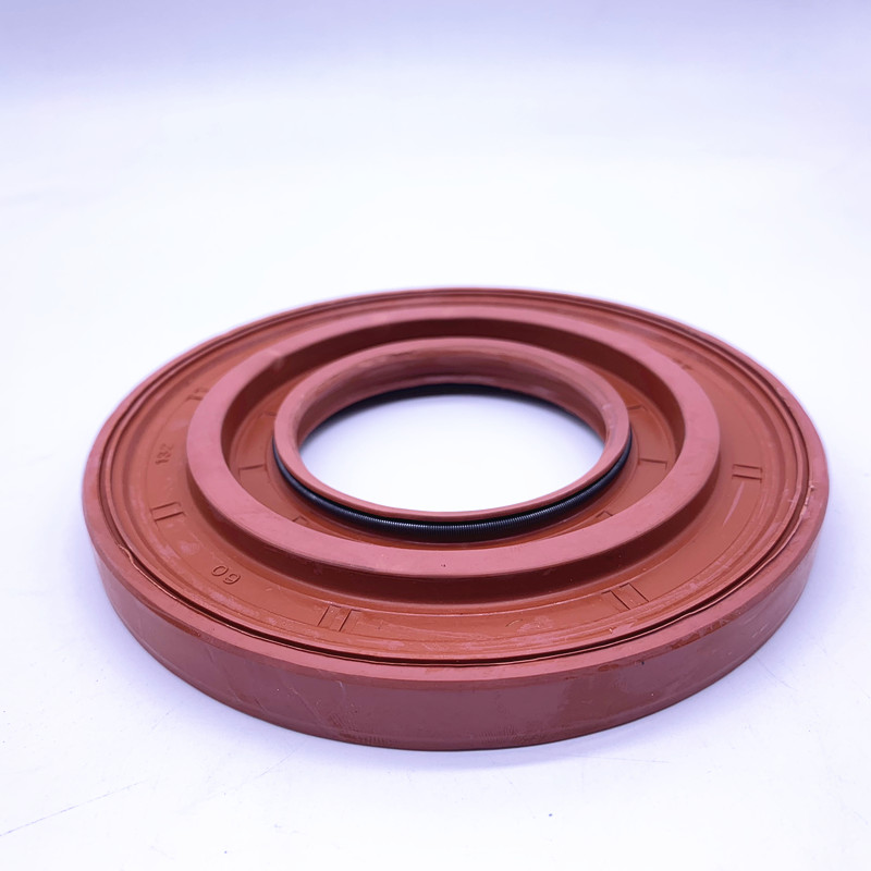 江淮 HF6832 货车轻卡汽车 后轮外半轴油封60*132*14