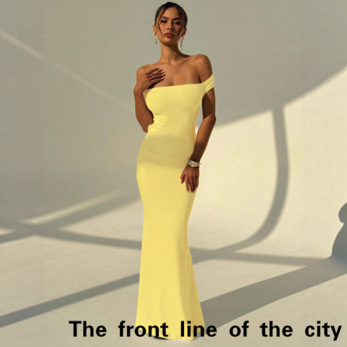 Fashionablesexysplitvacationme