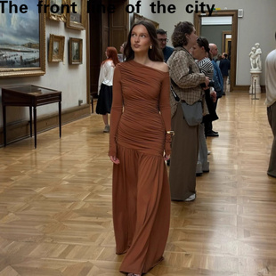 sexy hip hugging Lace 时尚 fit dress秋季 气质纯色斜领露肩 slim