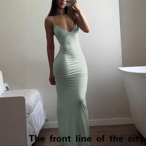 Fashionablesexysplitvacationme