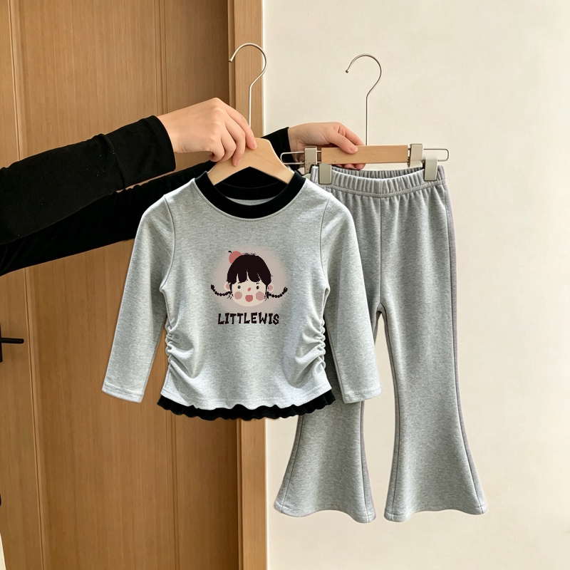 女童长袖套装春秋款卡通印花圆领褶皱撞色上衣宝宝百搭休闲喇叭裤