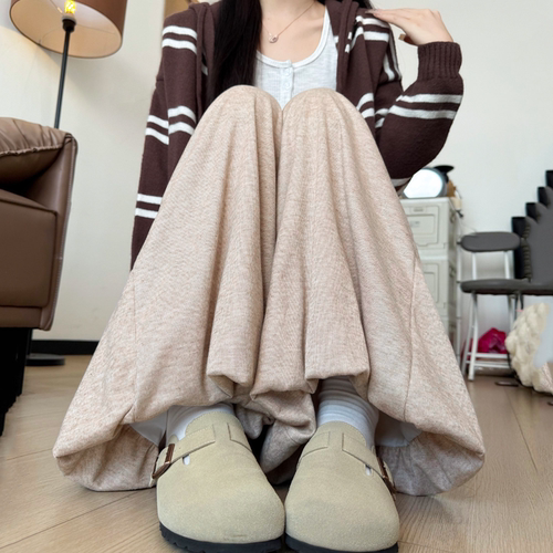 韩系糯米蓬蓬花苞裙裤女秋季2026新款小个子松弛感显瘦加厚阔腿