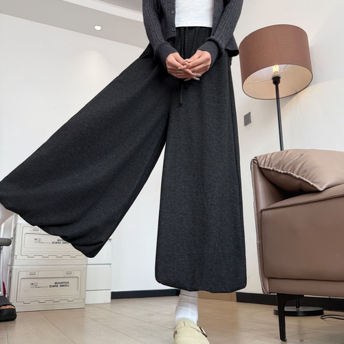 黑色软糯花苞裙裤女2026新款秋冬高腰显瘦灯笼裤小个子阔腿糯米