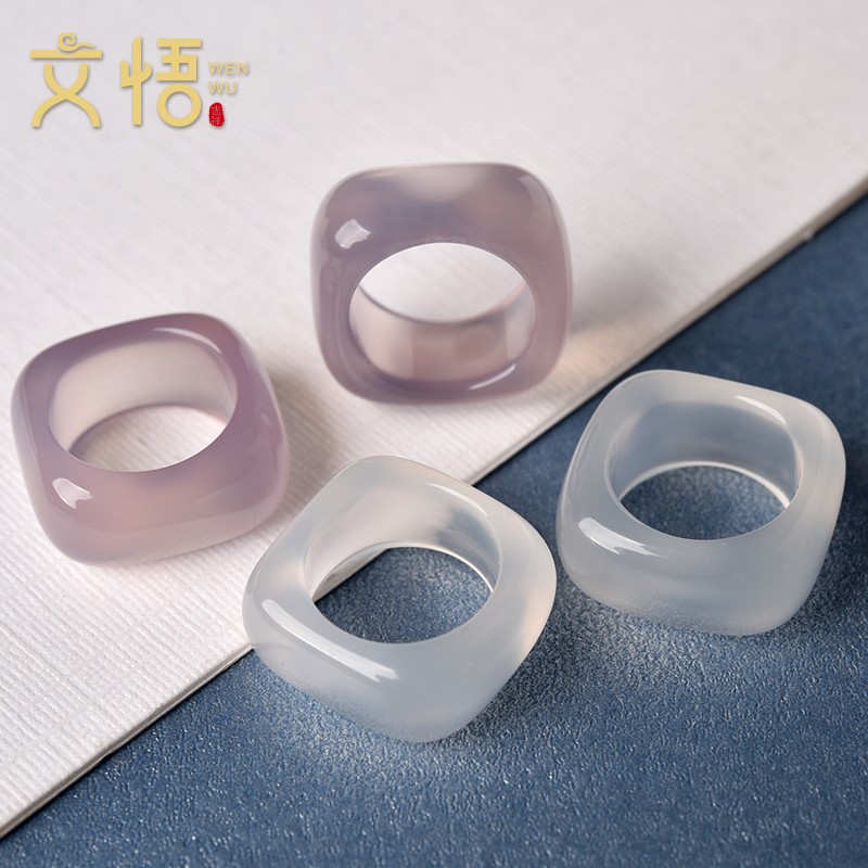 2025天然玛瑙四方跑环配饰玉髓手持手链串珠文玩跑圈手串手捻diy