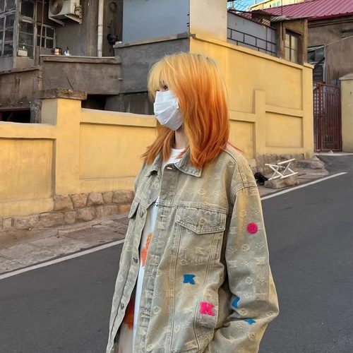 网红同款黄泥水洗做旧牛仔衣男女