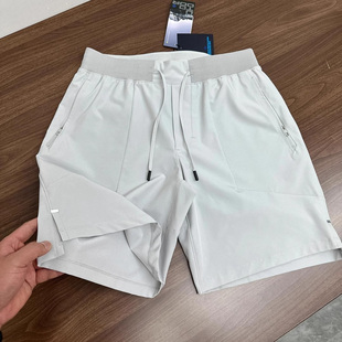子健身跑步直筒五分裤 男夏外穿运动速干冰丝裤 运动短裤 浅灰色男士