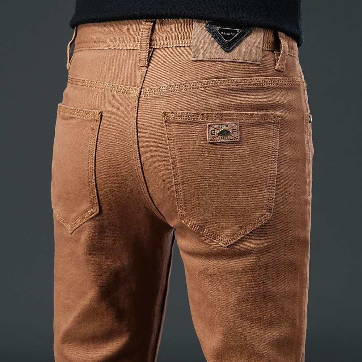 意大利高端卡其色牛仔裤男秋冬新款弹力修身小直筒潮牌韩版休闲裤