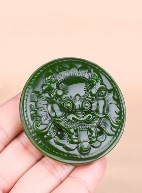玉石匠新疆和田碧玉龙头皮带扣 转运护身龙腰饰带扣菠菜绿色腰扣