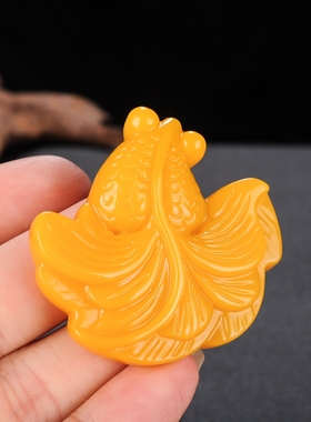 新疆和田玉黄玉金鱼吊坠金玉满堂金鱼挂件玉佩男女时尚款玉鱼项链