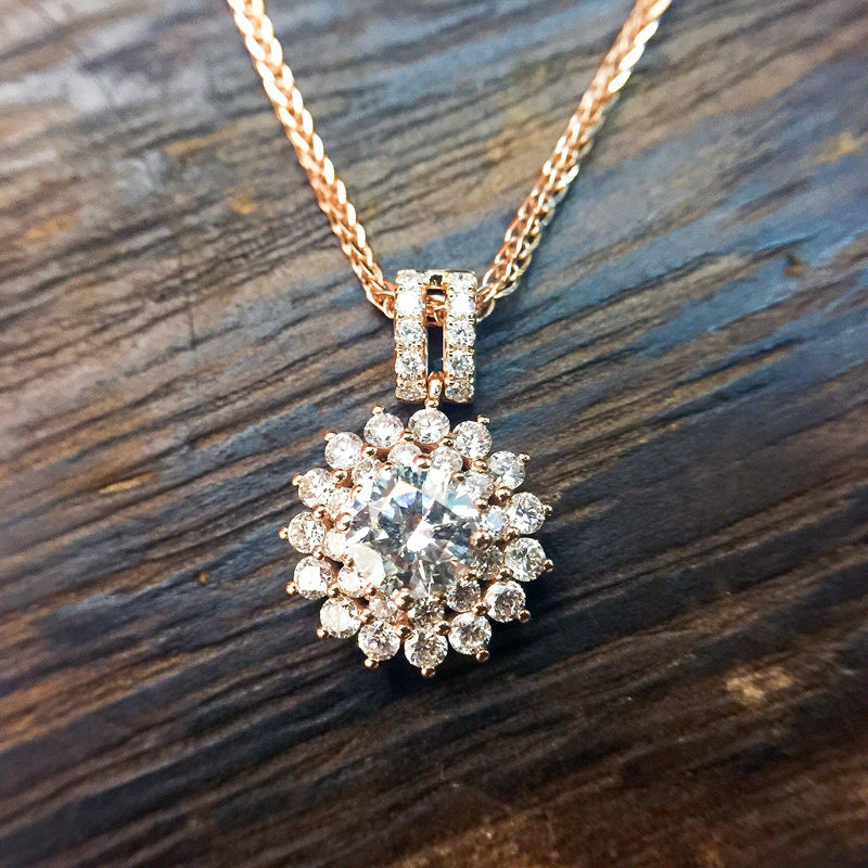 唐秋珠宝GIA50分18K玫瑰金群镶真钻石吊坠太阳花项链定制铂金首饰