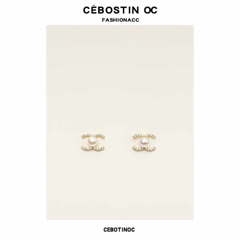 【Cebostinoc】小香珍珠个性耳钉双c字母时尚oL耳环精致简约耳饰