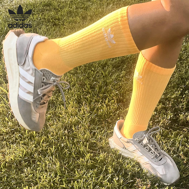 Adidas/阿迪达斯正品三叶草新款男女同款运动跑步鞋Q47101