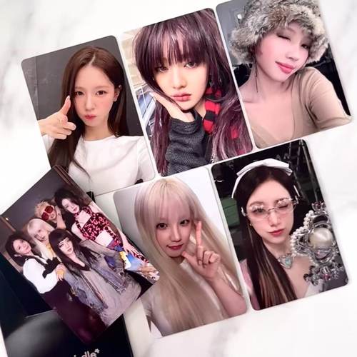 肯德基联名i-dle小卡套组