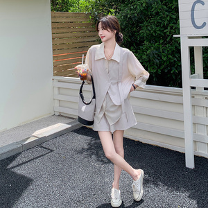 设计感假两件衬衫上衣气质套装女夏新款休闲显瘦小个子短裤两件套图片