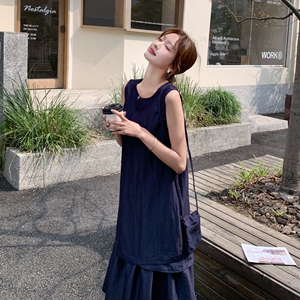 深蓝色气质假两件连衣裙女2025夏季新款韩系休闲设计感背心长裙子图片