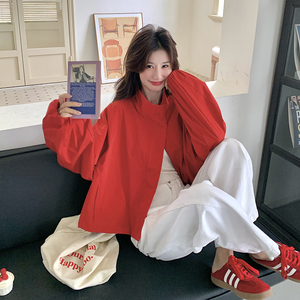 红色高级感休闲冲锋衣外套女2025春秋季新款韩版休闲显瘦夹克上衣图片