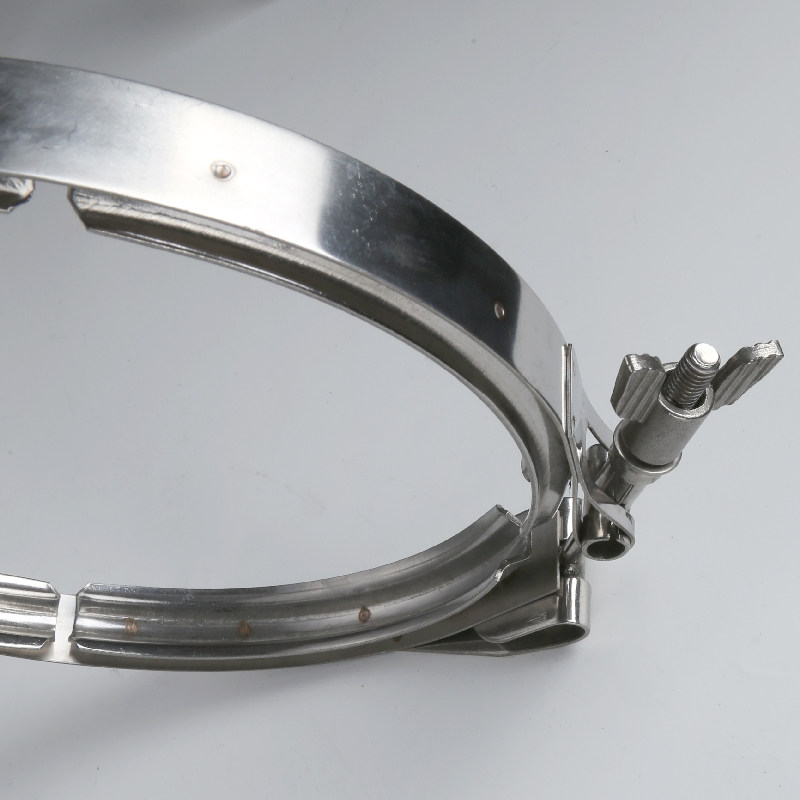 v型槽不锈钢双备卡箍加厚快装过滤器抱箍沟槽精铸管卡管夹收紧