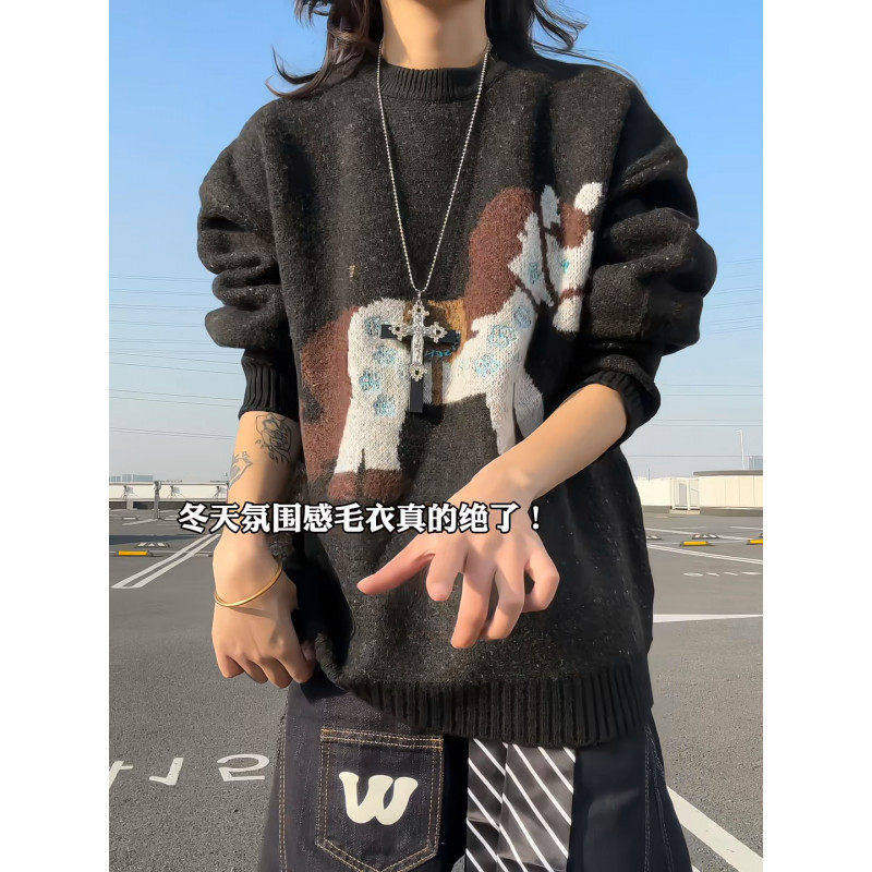 港风潮牌提花情侣毛衣男女新年小马保暖红色宽松圆领慵懒风针织衫