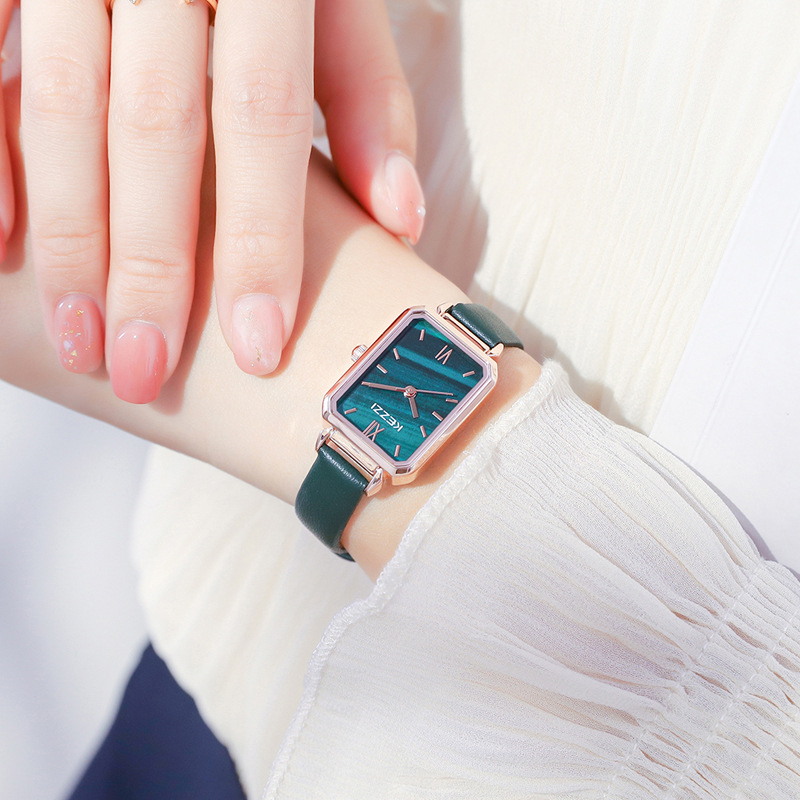 KEZZI手表女ins风小方表复古小绿表2023新款方形网红女表小巧