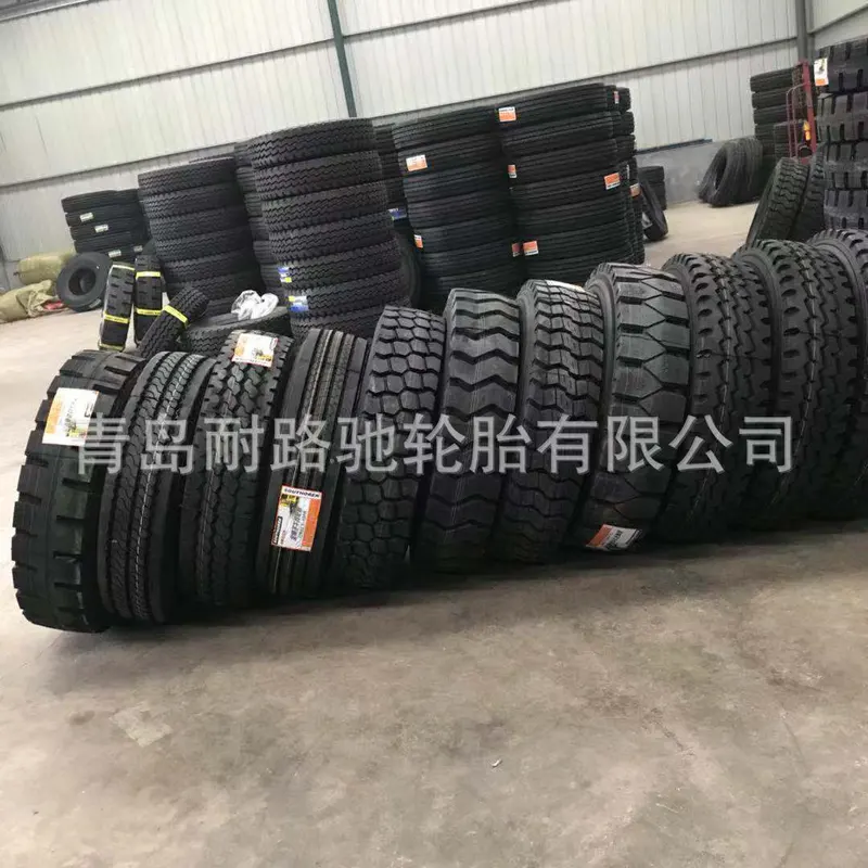 载重卡车轮胎1000/1100/1200R20 11/12R22.5 全钢丝轮胎