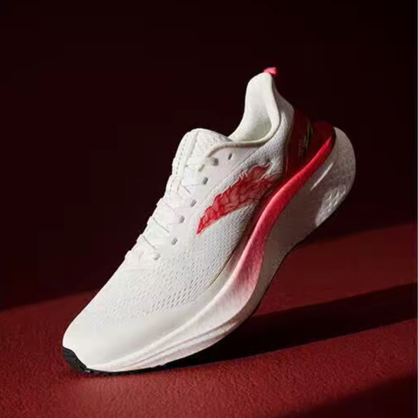 安踏马赫6代SE丨缓震竞速训练跑步鞋男中考体测新年跑鞋112615582