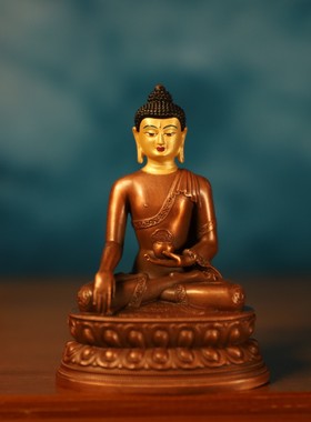 纯铜释迦摩尼佛鎏金随身守护佛释迦牟尼车载小佛像精工真金开脸