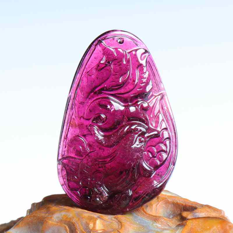 天然收藏碧玺吊坠 雕刻 旺夫石 女款 挂坠生日礼物饰品送鉴定证书