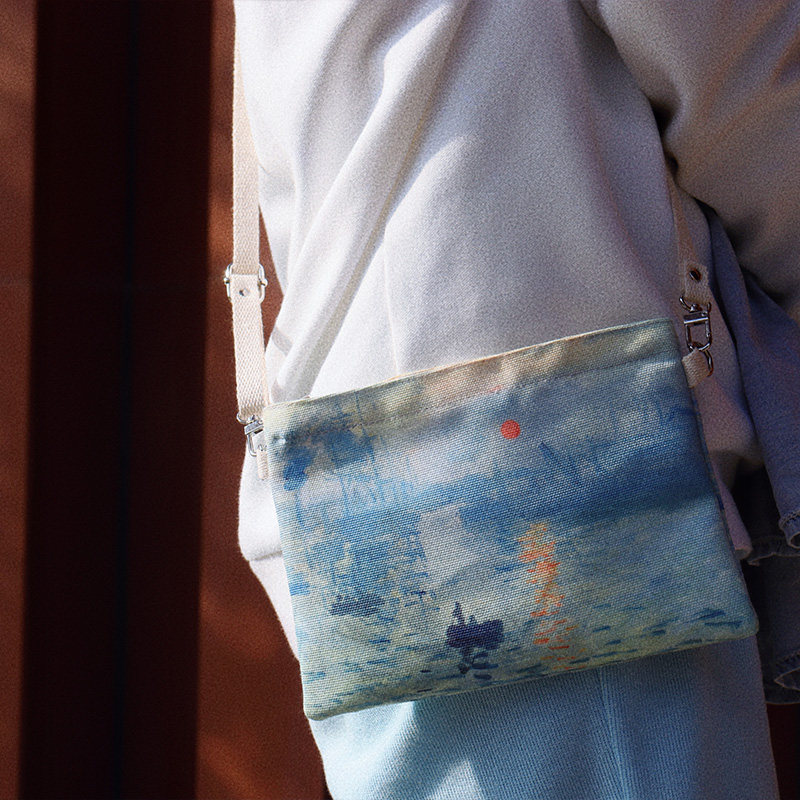 异集 迷你斜跨帆布包 莫奈油画日出印象帆布袋手机化妆品零钱收纳