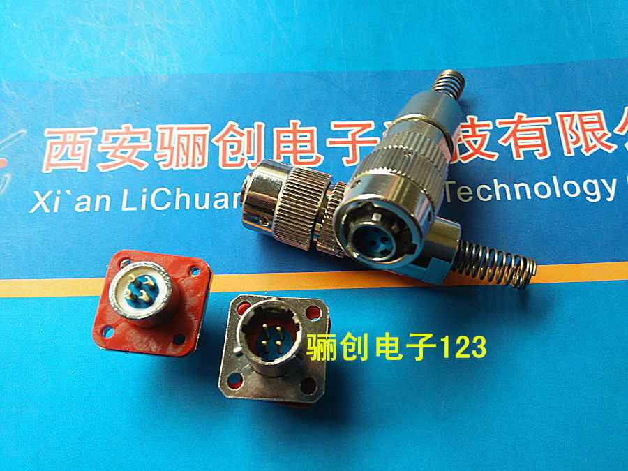 FQN10-4TK FQN10-4ZJ 圆形连接器4芯插头插座 咨询店家