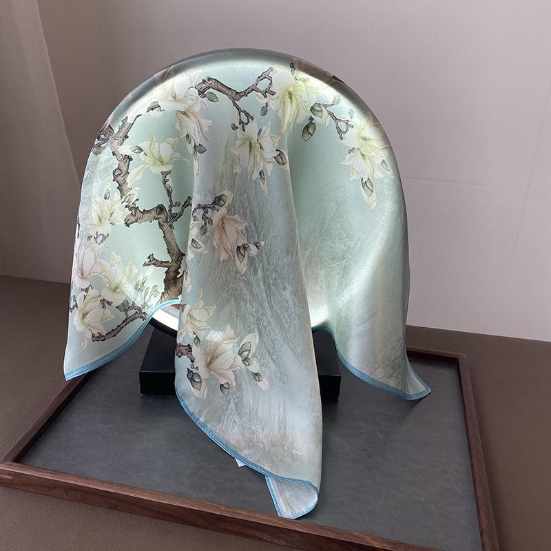 装饰春秋季扎头发梅花丝巾高级感