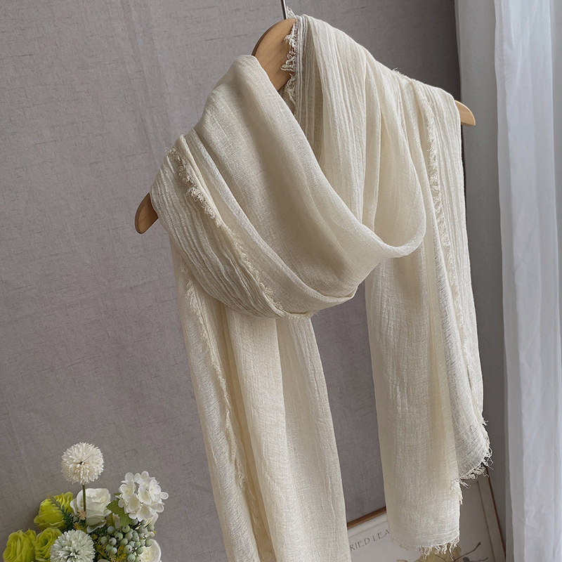 轻盈柔软无束缚感薄纱透气女春秋米白色棉麻围巾长款仙气纱巾秋冬