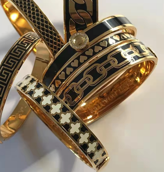 英国halcyon days绘时光心形图案6mm铰链手镯欧式奢华高档饰品